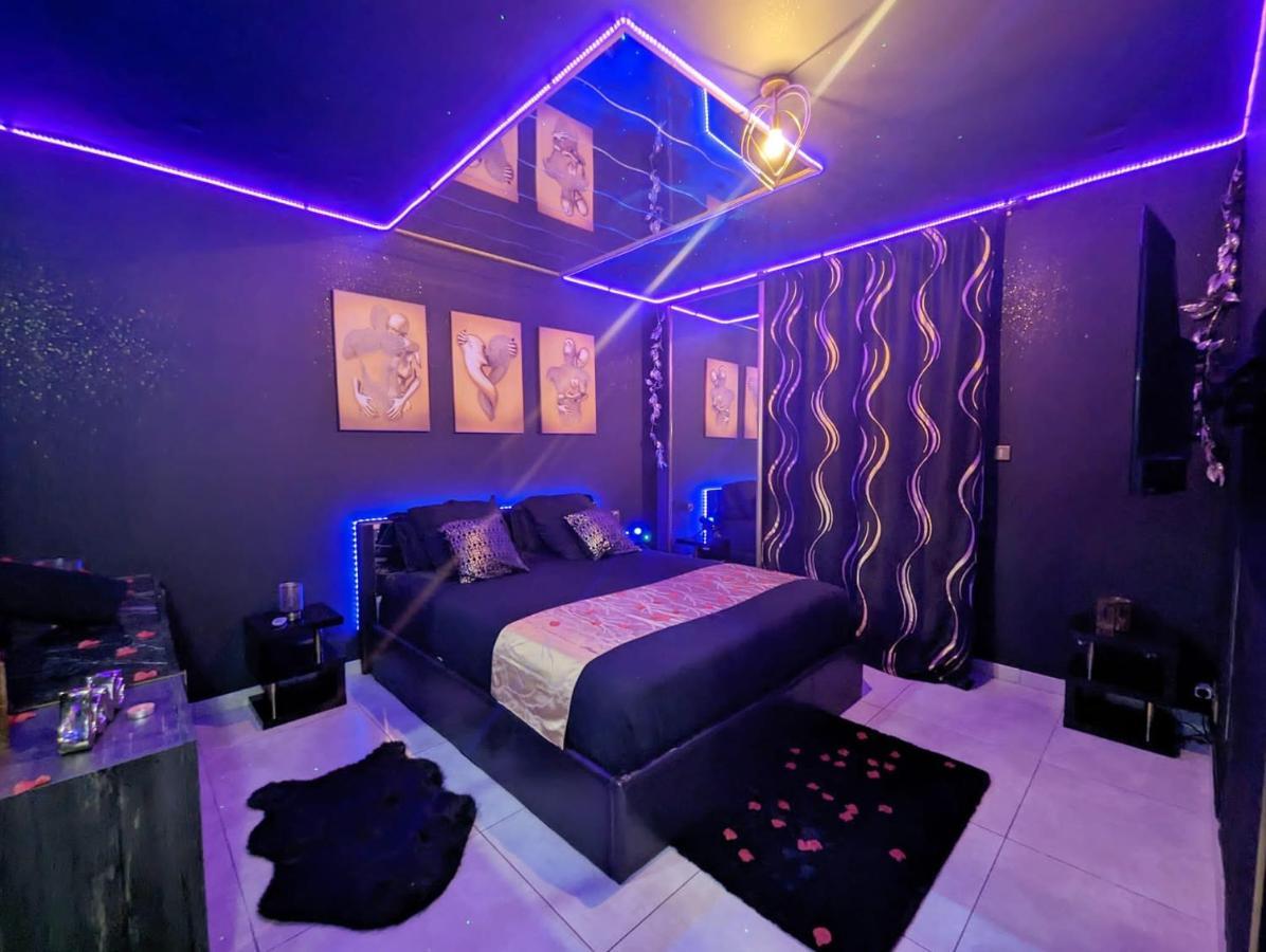 La Gold Room Jacuzzi & Sauna Prive Perpignan Bagian luar foto