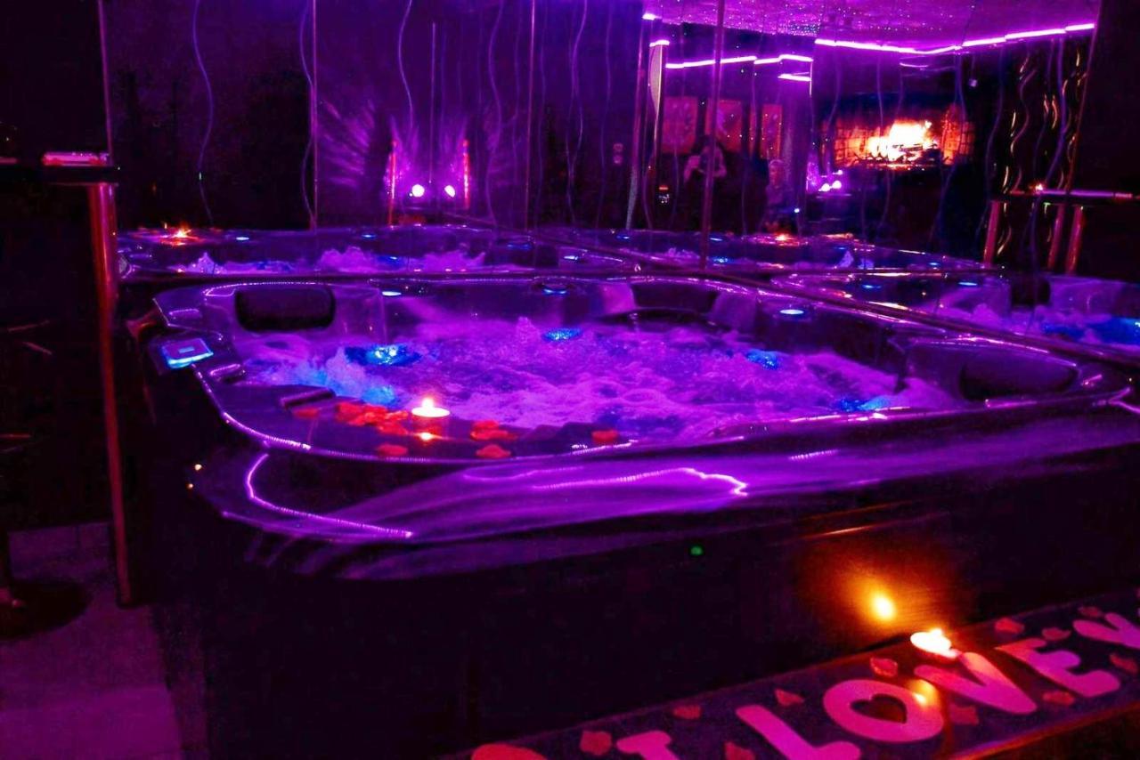 La Gold Room Jacuzzi & Sauna Prive Perpignan Bagian luar foto
